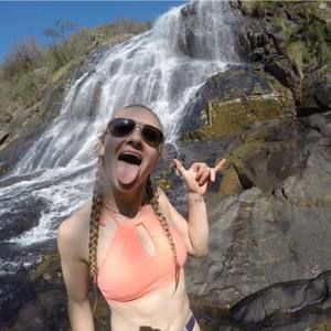 Meet your Posher, Mimi